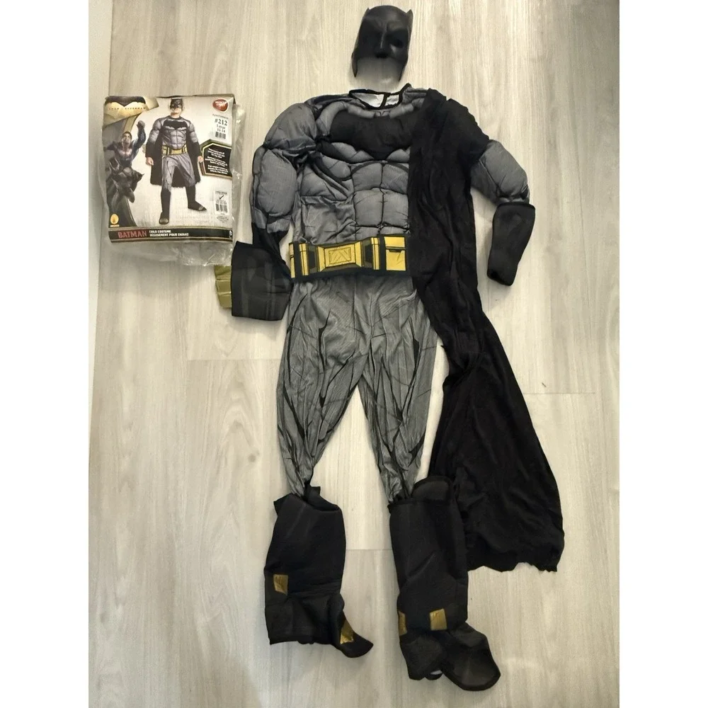 Deluxe Muscle Chest  Batman Child Halloween Costume size Large 12-14 Rubies